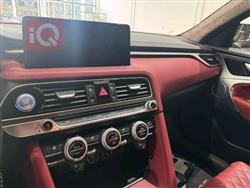 جنسس G70